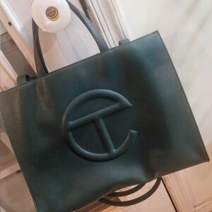 AUTHENTIC Medium Telfar Shopping Bag